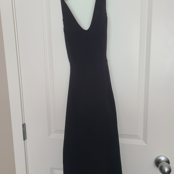 Little black halter dress with open back. - Picture 2 of 2